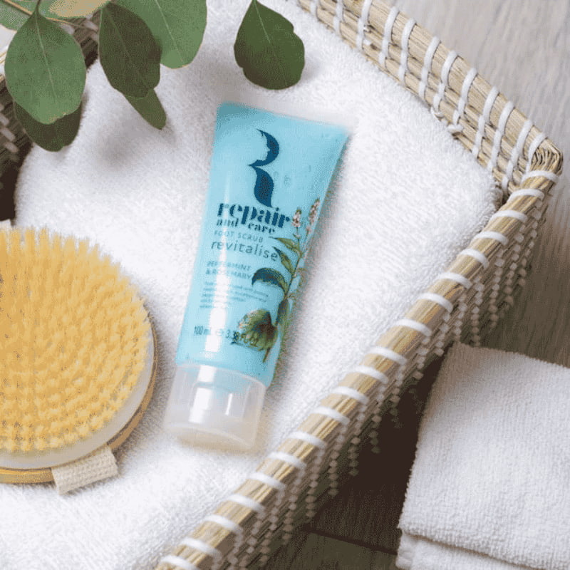 Foot Care Scr Ps REPAIR Foot Scrub Revitalise peppermitn & rosemary 100 ml