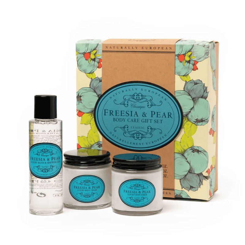 Bundles & Gift Sets Gift NE Gft Ne Freesia-Pear Shower Gel/Body Scrub/Body Cream 320 ml